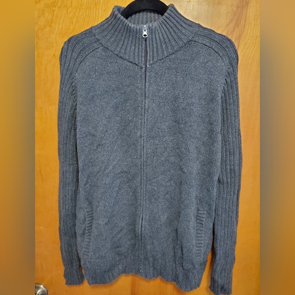 St John's Bay Sweater Mens Size Large Gray 2-Way Zipper 2 Pockets 100% Cotton - Picture 2 of 7